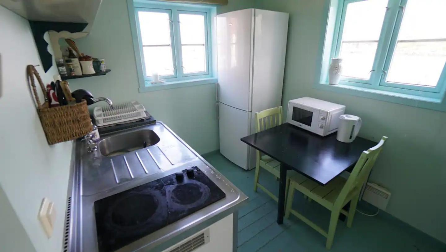 Real Fisherman'S Cabins In Ballstad, Lofoten Exteriör bild