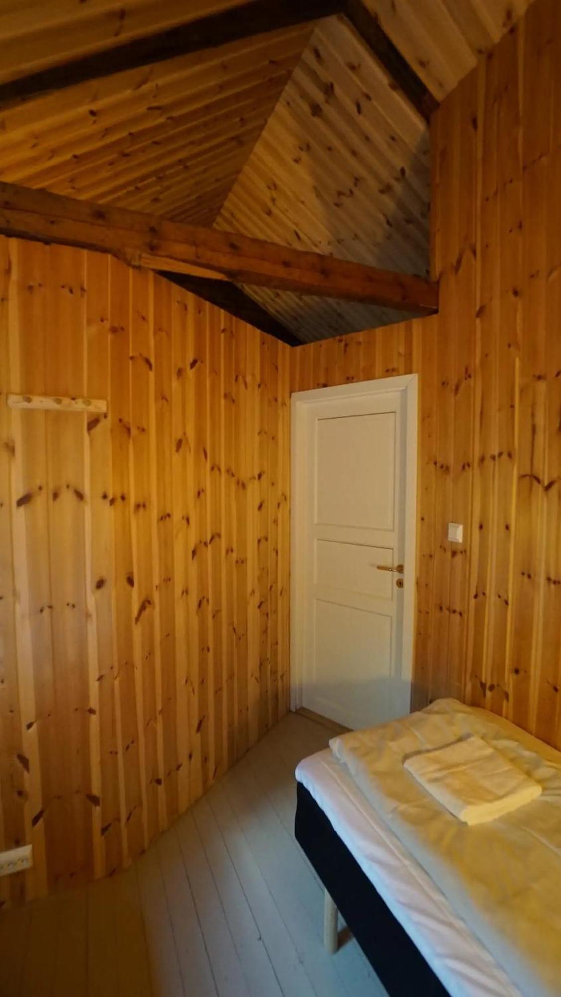 Real Fisherman'S Cabins In Ballstad, Lofoten Rum bild